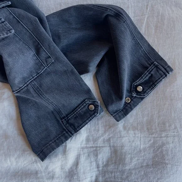 NWT Winnie New York Black Faded Denim Cargo Pants - Picture 9 of 10